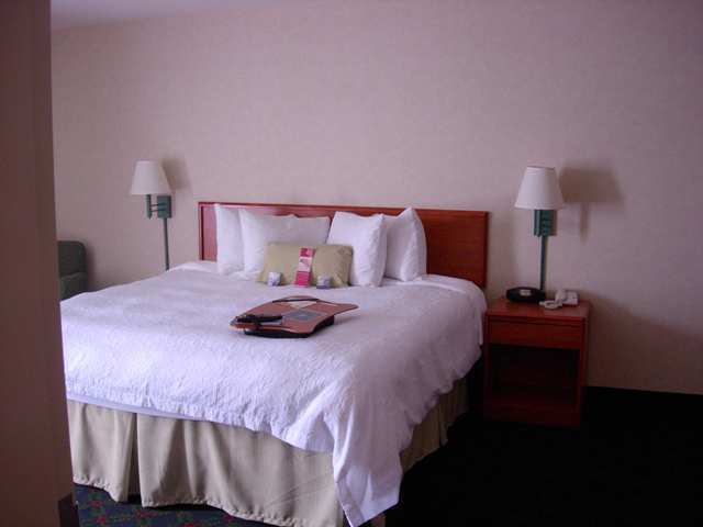 Hampton Inn Юджин Номер фото